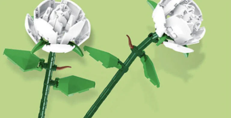 Lego-Compatible Bouquet with Roses and Sunflowers