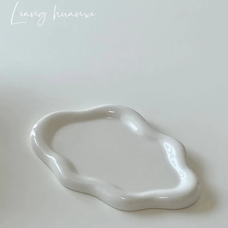 Skyline Ceramic Accessory Tray