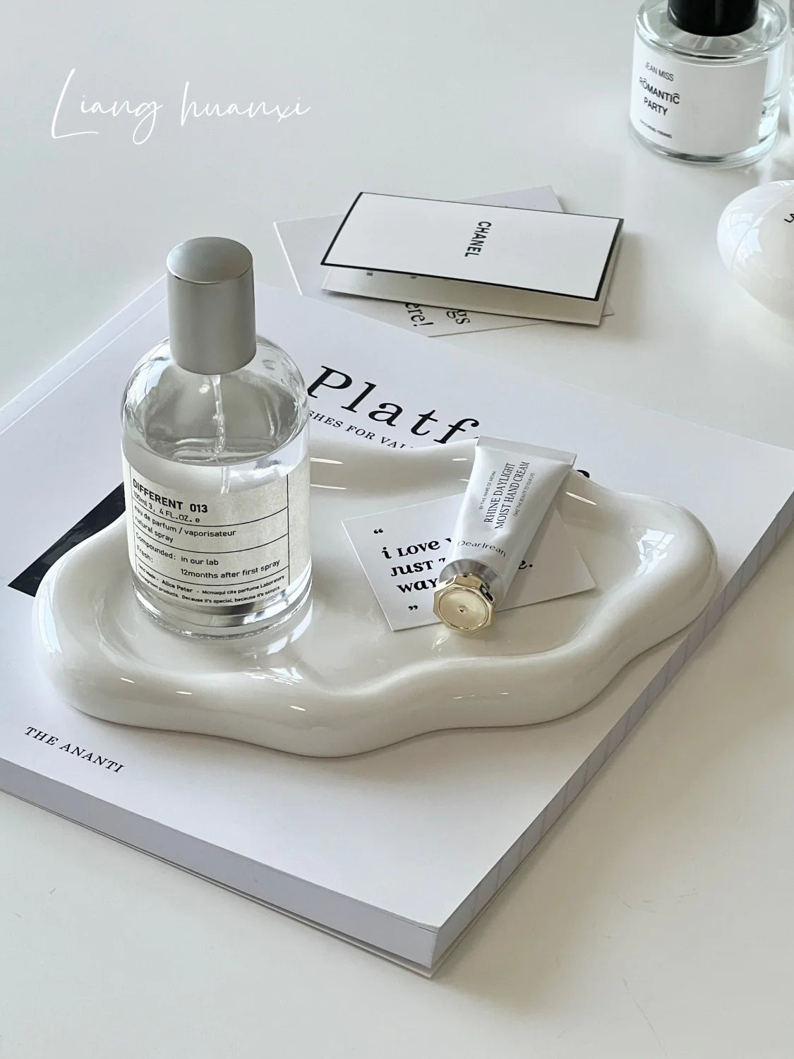 Skyline Ceramic Accessory Tray